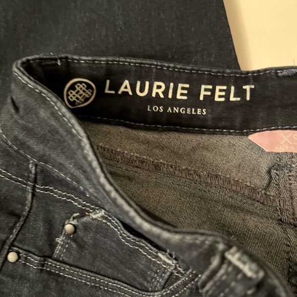 Laurie Felt Jeans - Picture 8 of 11